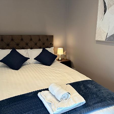 לונדון Putera Puteri Residence מראה חיצוני תמונה