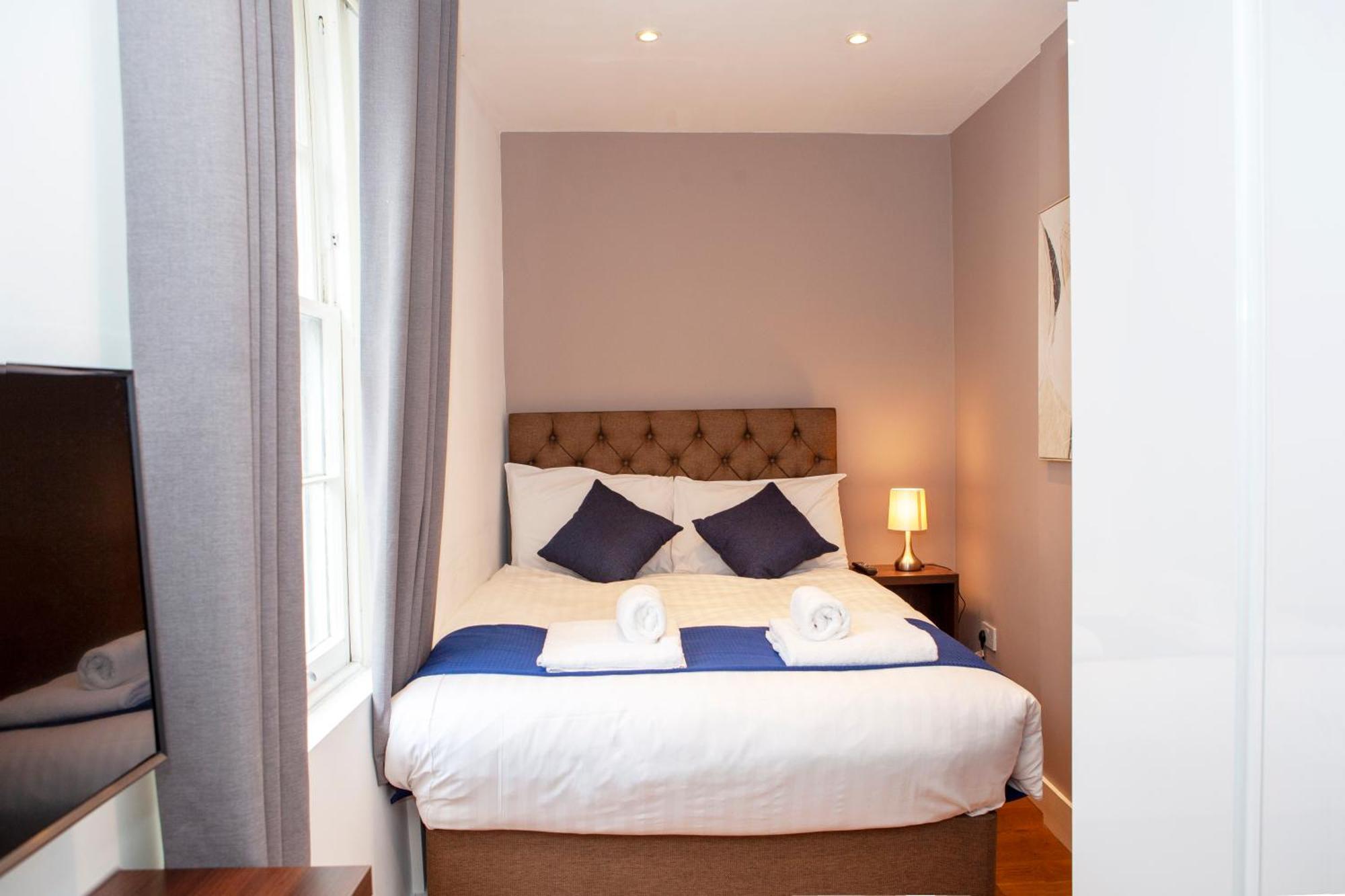 לונדון Putera Puteri Residence מראה חיצוני תמונה