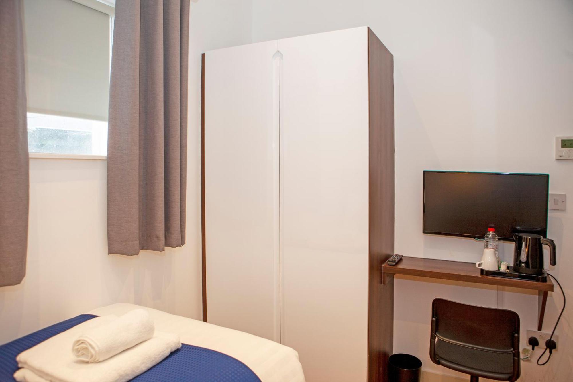 לונדון Putera Puteri Residence מראה חיצוני תמונה
